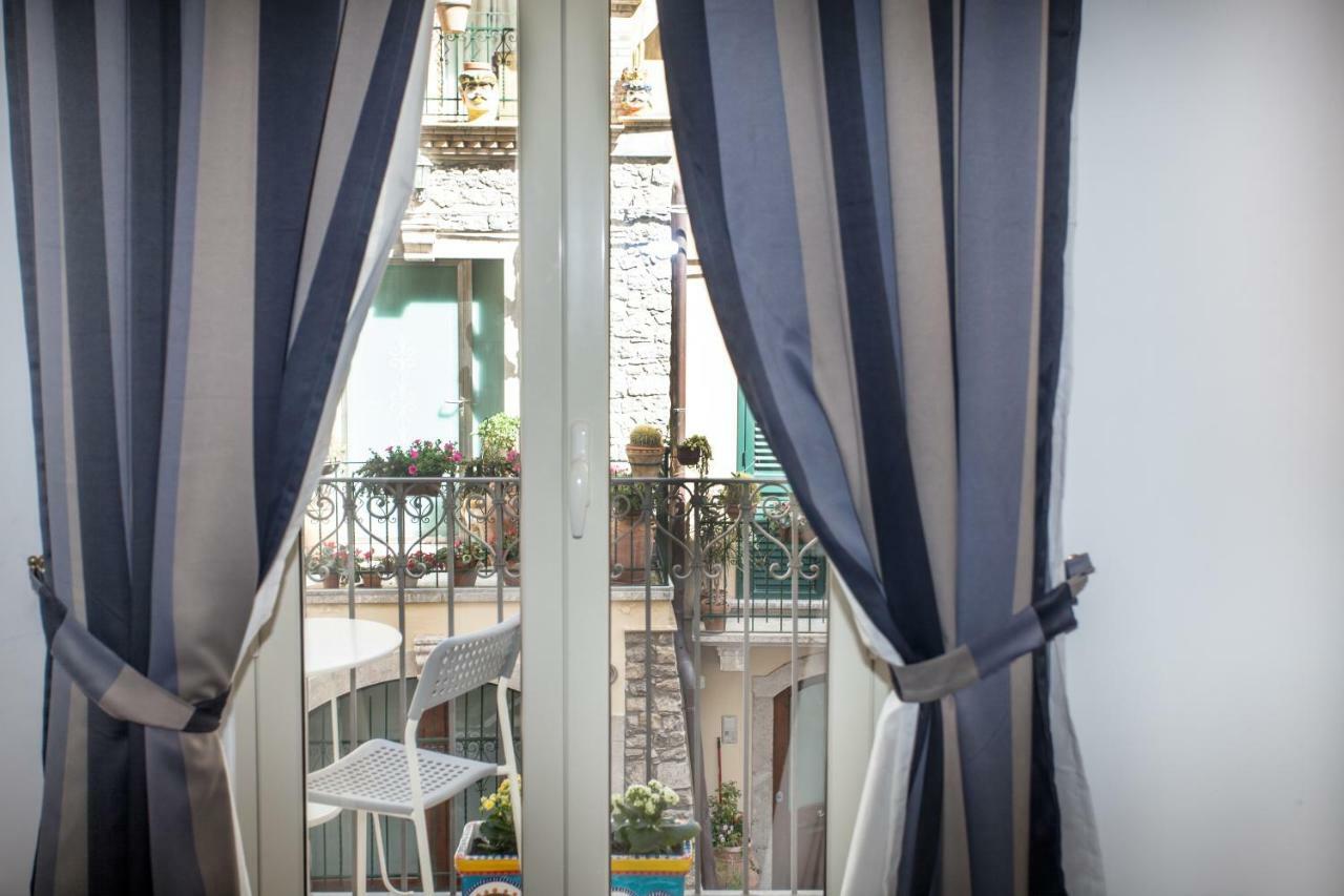 Hotel Casa Don Micio à Taormine Extérieur photo